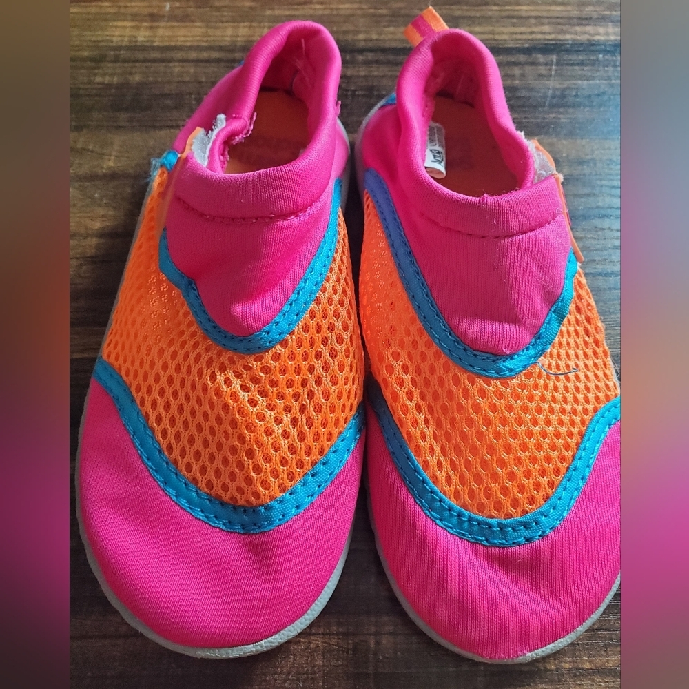 Aqua Pink and Orange Water Shoes with Breathable Mesh